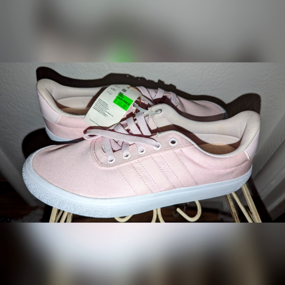 Pink women's size 9 Adidas skater shoes